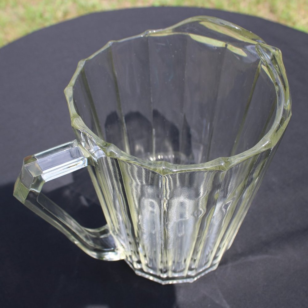 Mayflower Pitcher - Picture 3 of 5